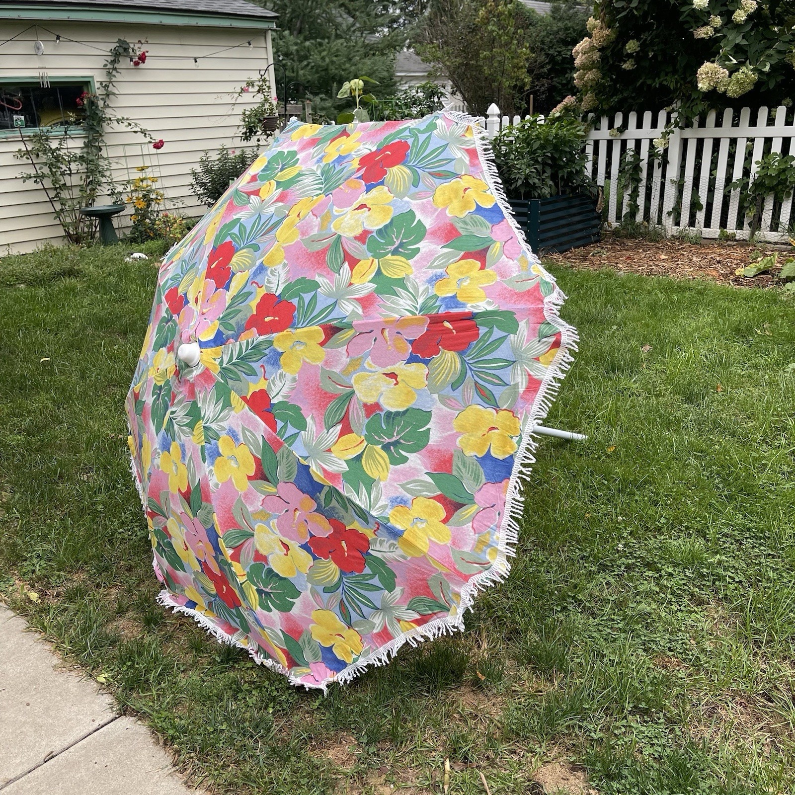 Mcm Floral Patio Umbrella Tilting Pink Tropic Fringed 7' Round Outdoor Vtg New